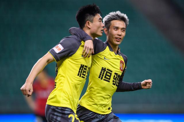 开云APP-广州缺兵少将反倒赢了 郑智执教首胜称还未达预期