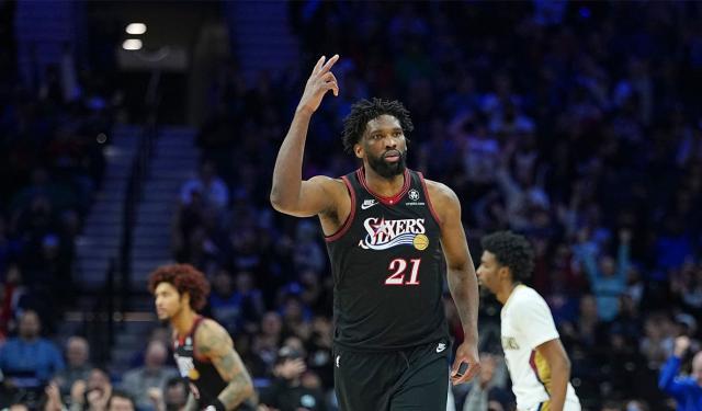 开云APP-大帝复活！恩比德重回巅峰：东部争霸再生悬念